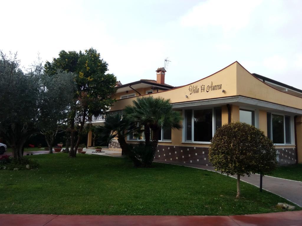 Hotel Villa Aurora Латина Экстерьер фото