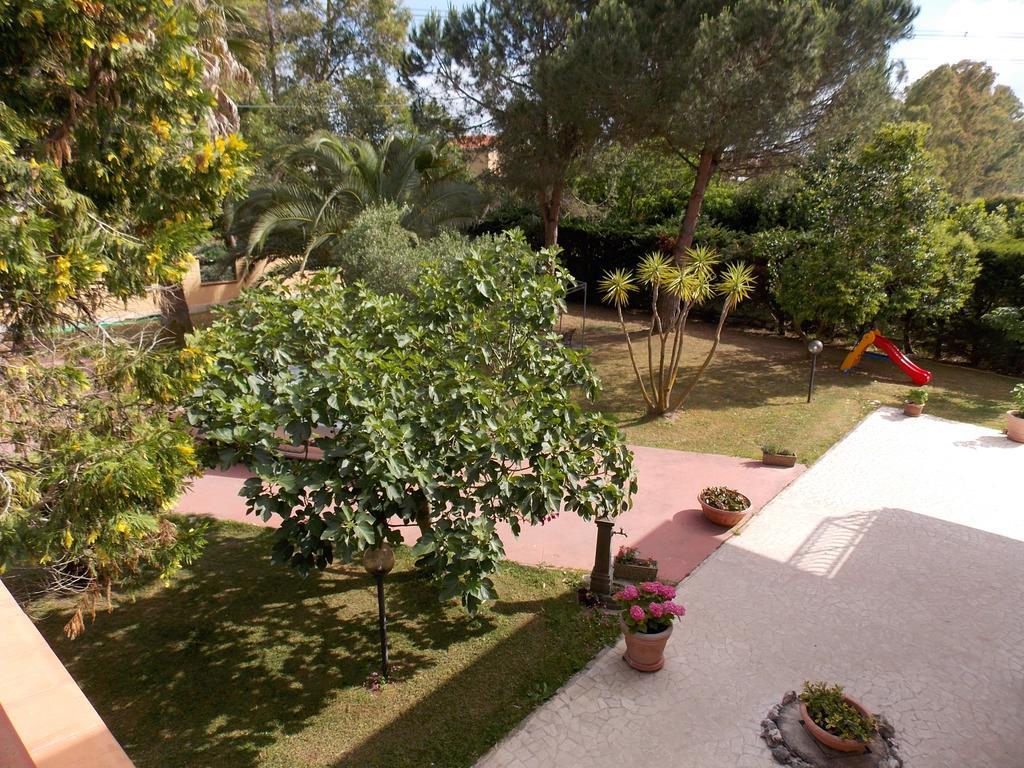 Hotel Villa Aurora Латина Экстерьер фото